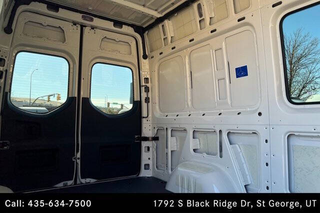 2025 Mercedes-Benz Sprinter