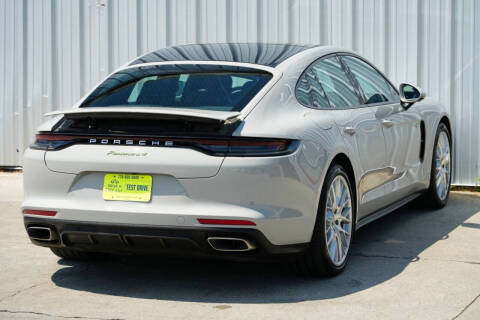 2023 Porsche Panamera 4 E-Hybrid