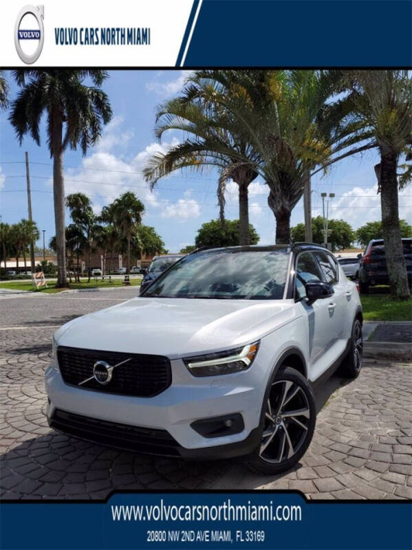 2021 Volvo XC40 T5 R-Design
