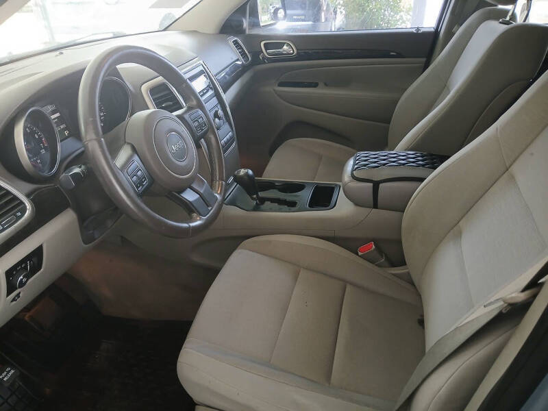 2012 Jeep Grand Cherokee Laredo