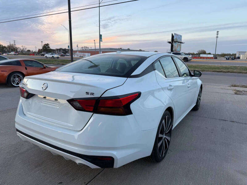 2019 Nissan Altima 2.5 SR
