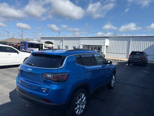 2023 Jeep Compass Latitude Lux