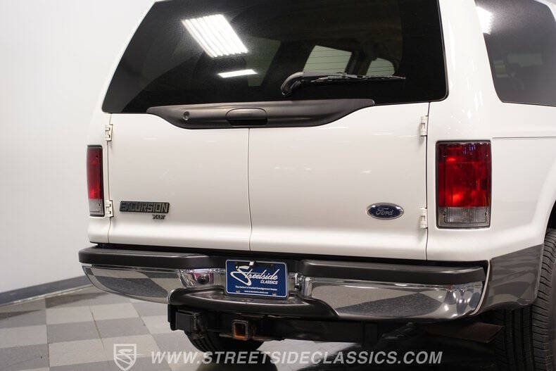 2002 Ford Excursion XLT