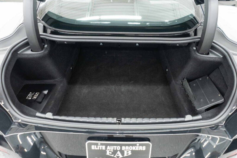 2025 BMW 8 Series 840i xDrive