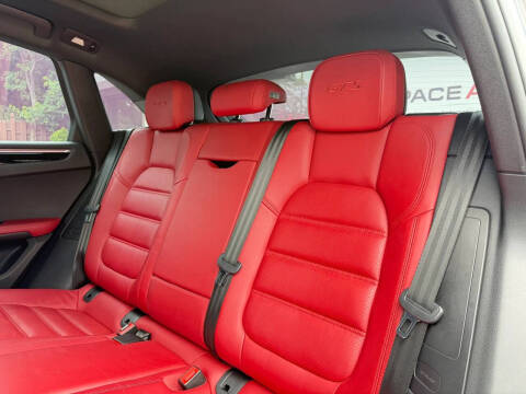 2017 Porsche Macan GTS