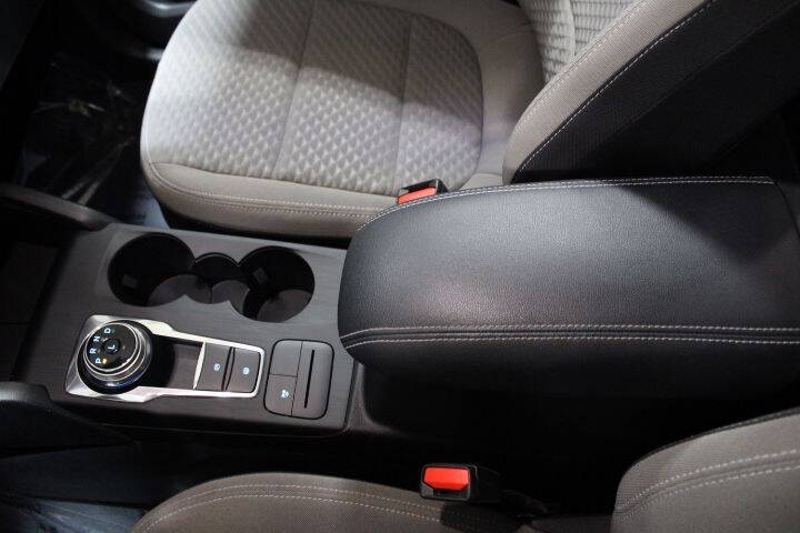 2021 Ford Escape Hybrid SE