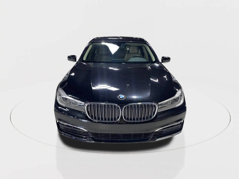 2018 BMW 7 Series 740i