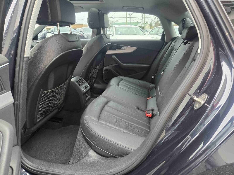 2017 Audi A4 2.0T quattro Premium Plus