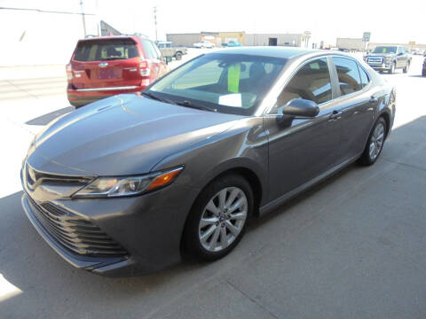 2018 Toyota Camry for sale at KICK KARS in Scottsbluff NE