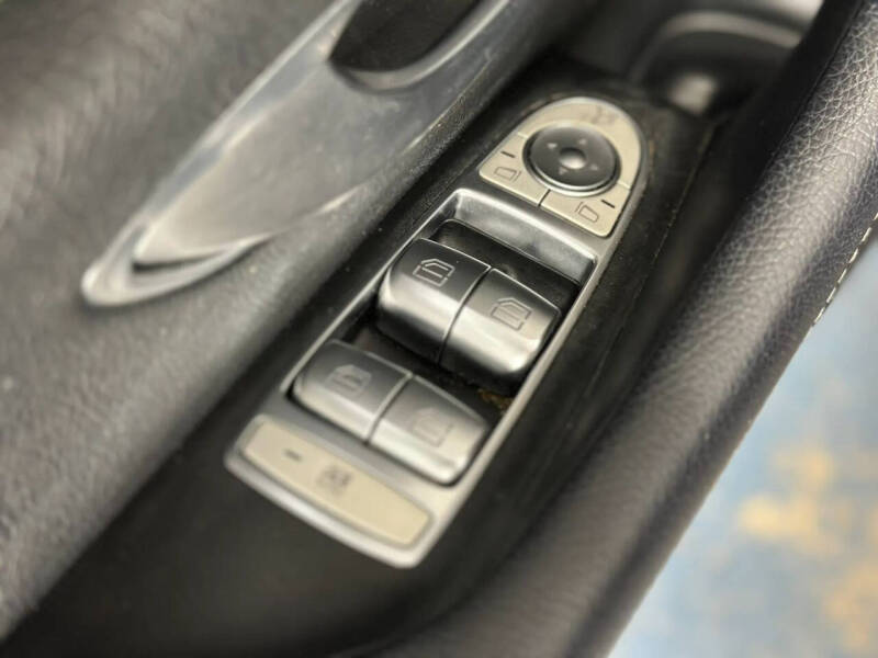 2018 Mercedes-Benz E-Class E 300