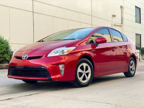 2012 Toyota Prius for sale at New City Auto - Retail Inventory in South El Monte CA