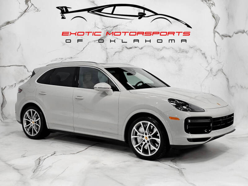 2020 Porsche Cayenne Turbo's photo