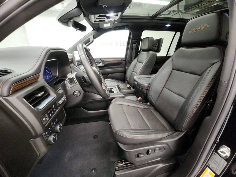 2023 Chevrolet Suburban High Country