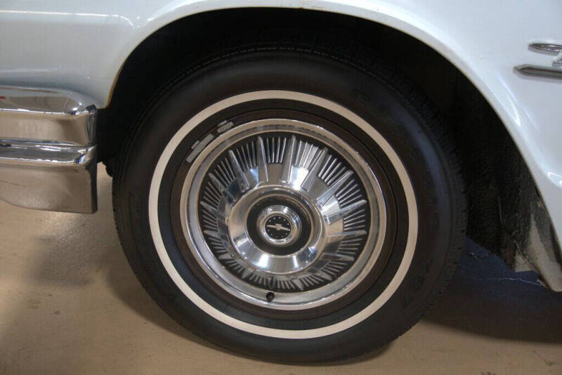 1964 Ford Thunderbird
