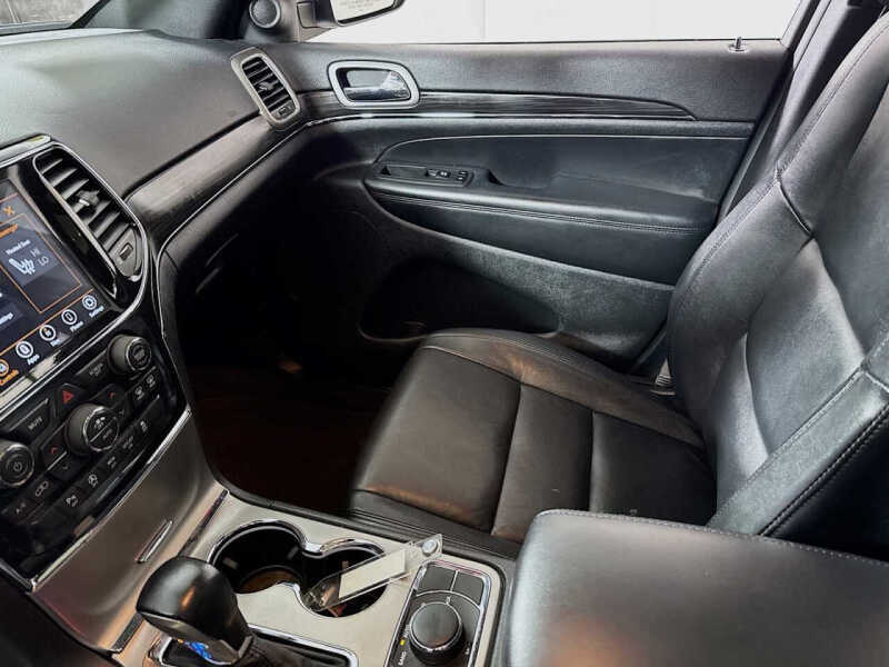 2022 Jeep Grand Cherokee WK Limited