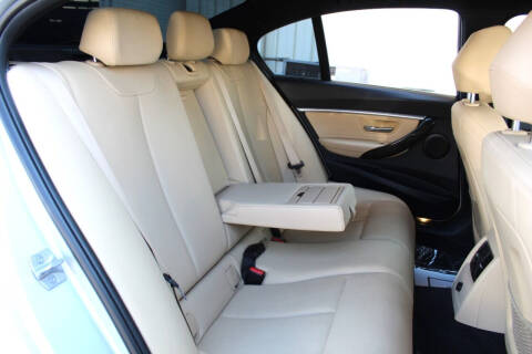 2017 BMW 3 Series 330i