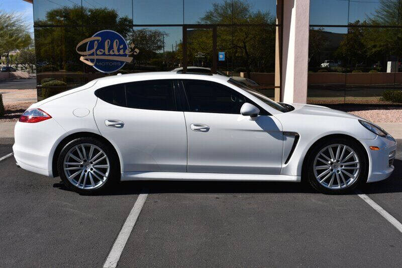 2011 Porsche Panamera
