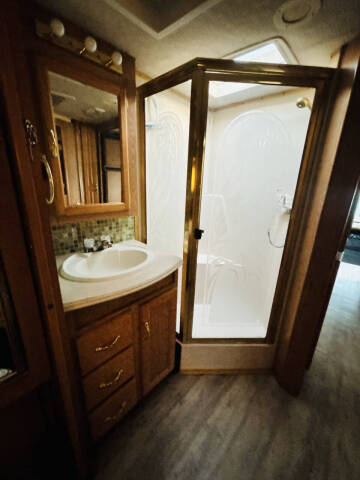 2004 National RV Sea Breeze