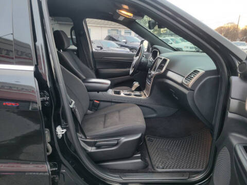 2017 Jeep Grand Cherokee Laredo
