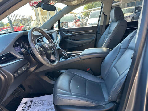 2020 Buick Enclave Essence