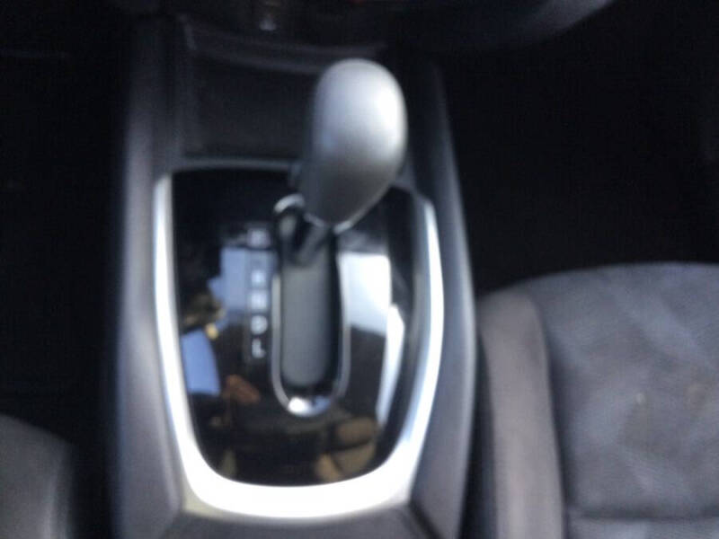 2015 Nissan Rogue