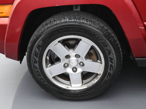 2010 Jeep Commander Sport