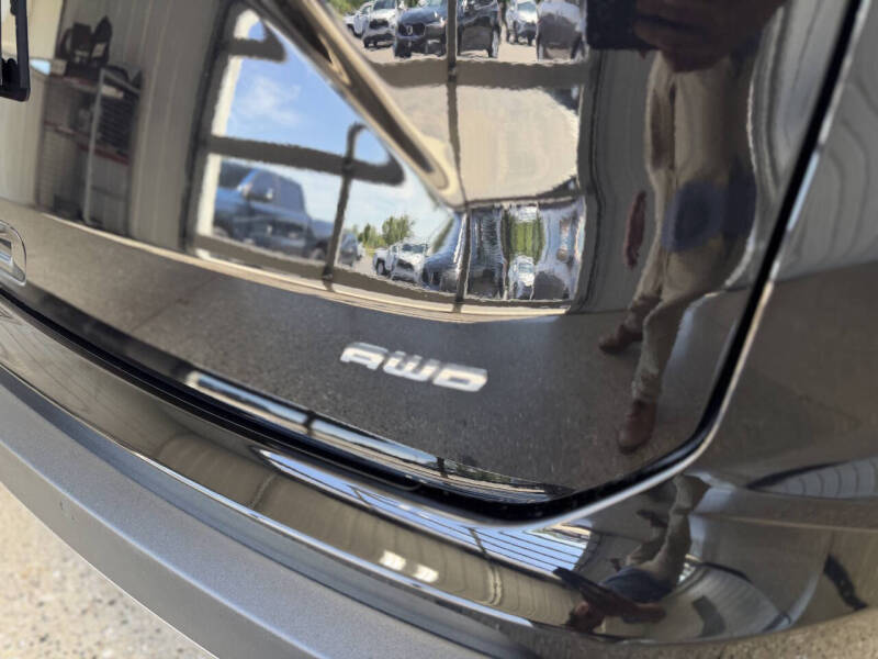 2023 Ford Edge Titanium