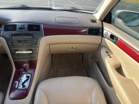2002 Lexus ES 300