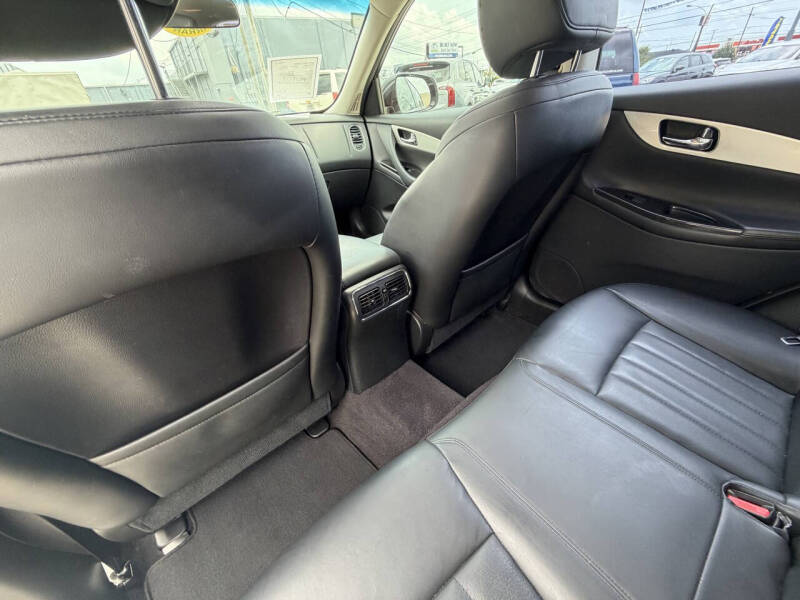 2017 Infiniti QX50