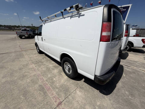 2017 Chevrolet Express 2500