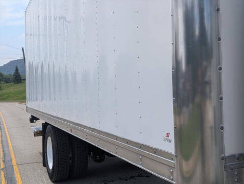 2018 International DuraStar 4300