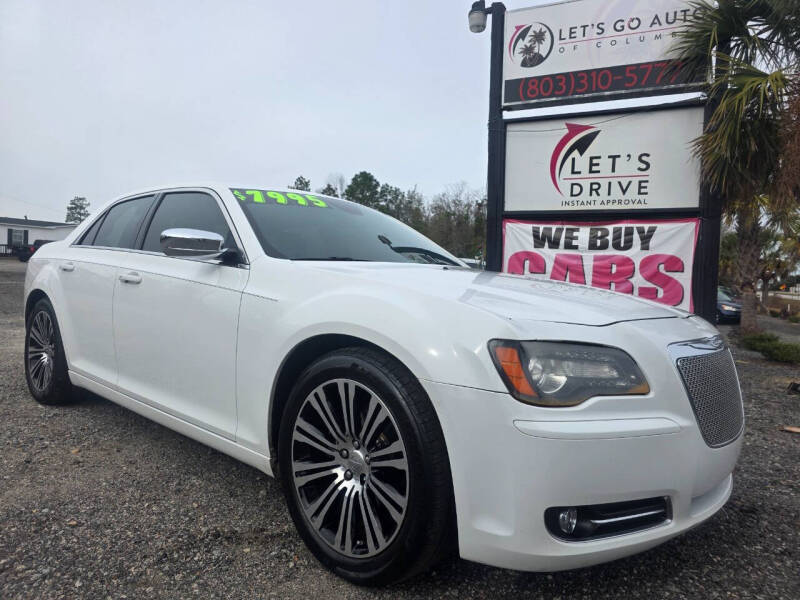 2013 Chrysler 300 S's photo