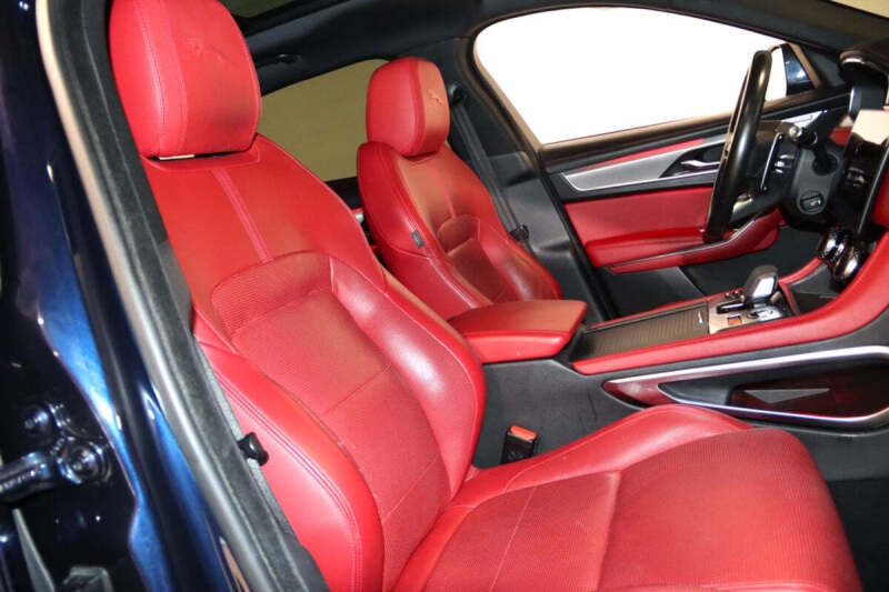 2021 Jaguar F-PACE P400 R-Dynamic S