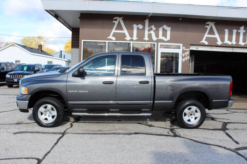 2004 Dodge Ram 1500 SLT