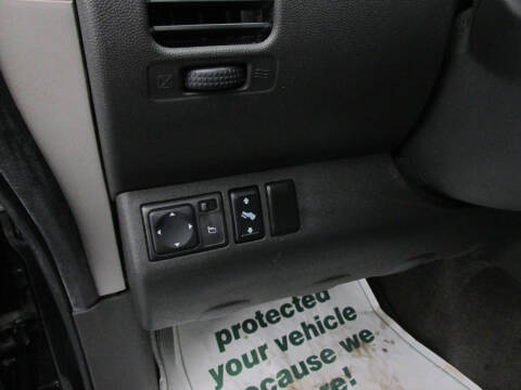 2012 Nissan Pathfinder Silver Edition