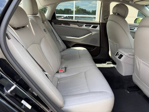 2017 Genesis G80