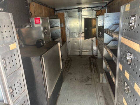 2016 Freightliner MT45 Chassis