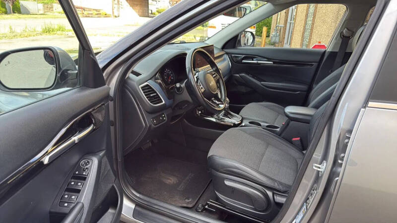 2022 Kia Seltos Nightfall