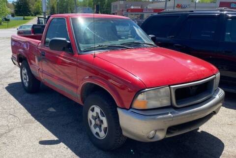 1999 Chevrolet S-10 for sale at STEVE GRAYSON MOTORS in Youngstown OH
