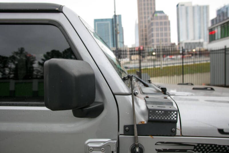 2020 Jeep Gladiator Sport