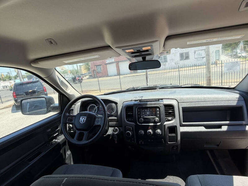 2018 RAM 1500 Express