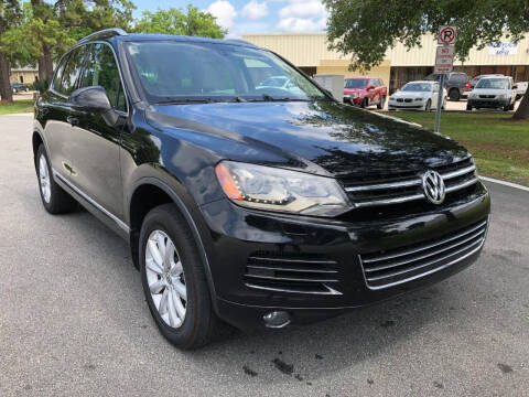 2011 Volkswagen Touareg for sale at Global Auto Exchange in Longwood FL