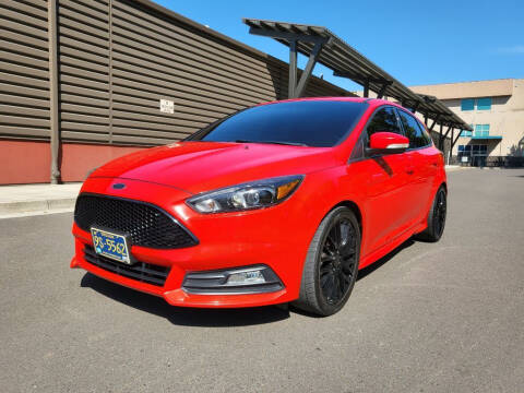 2015 Ford Focus for sale at Viking Supreme Motors in Salem OR