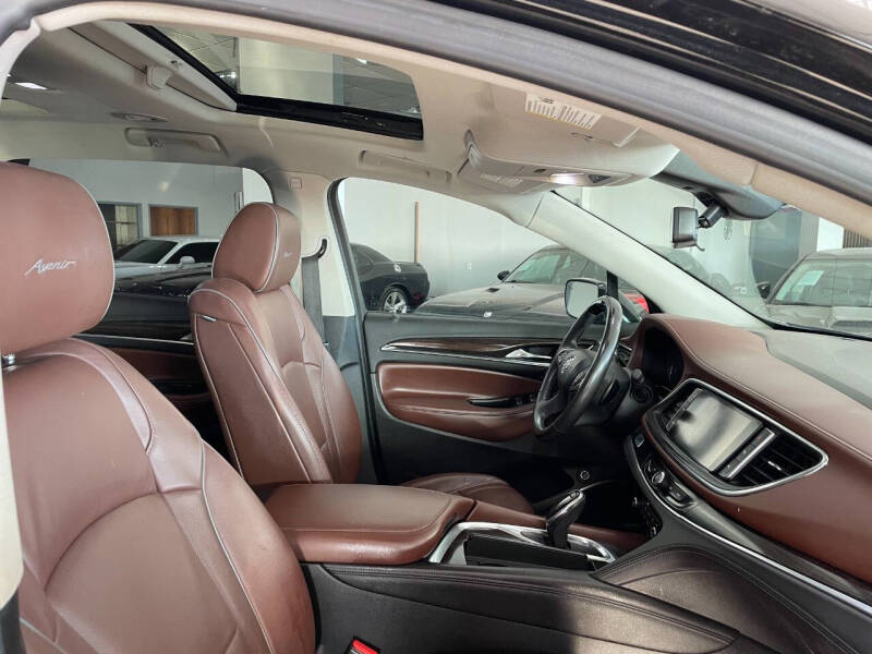 2018 Buick Enclave Avenir