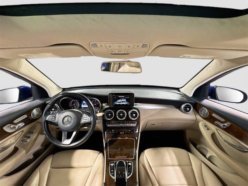 2017 Mercedes-Benz GLC GLC 300