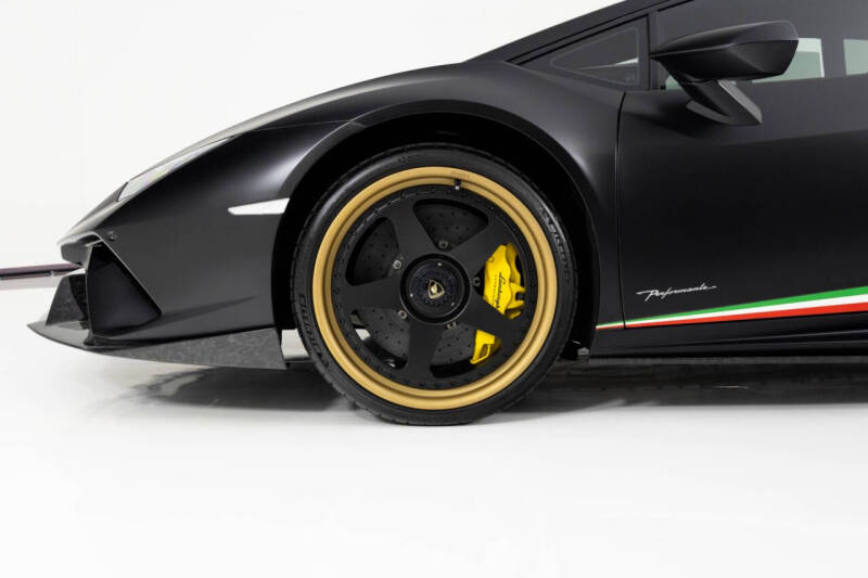 2018 Lamborghini Huracan LP 640-4 Performante