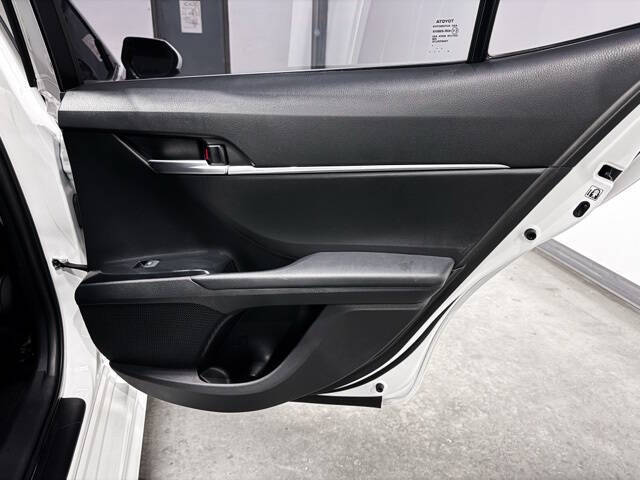 2018 Toyota Camry SE