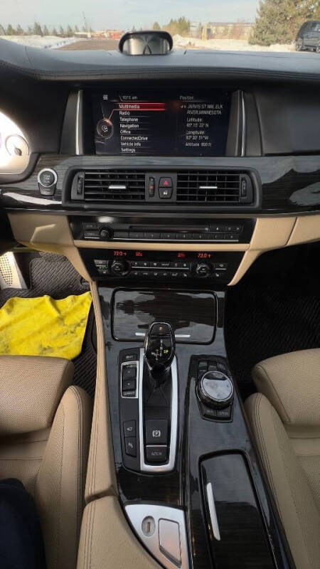 2016 BMW 5 Series 550i