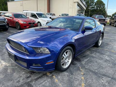2013 Ford Mustang for sale at United Luxury Motors in Stone Mountain GA