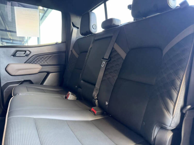 2023 GMC Canyon Denali